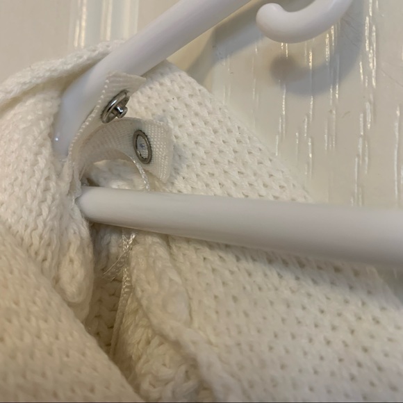 Zara White Ruffle Shoulder Puff Sleeve Knit Top - Small - Picture 13 of 13